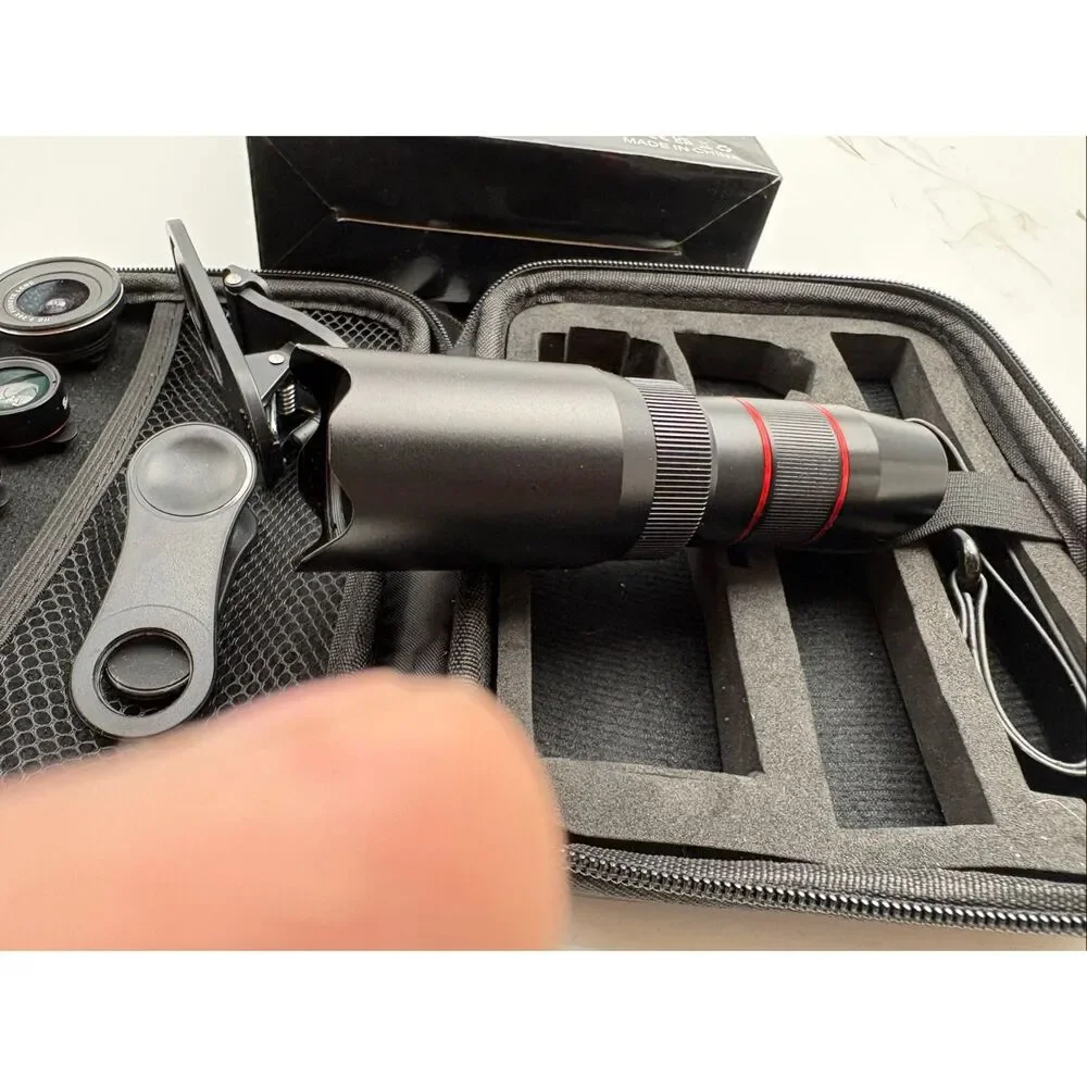 Selvim 4-in-1 Smartphone Camera Lens Kit 22X Telephoto Wide Angle Macro Fisheye